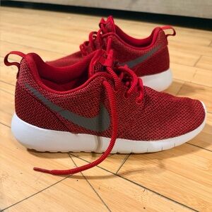 Nike Kids Red and Gray Sneakers